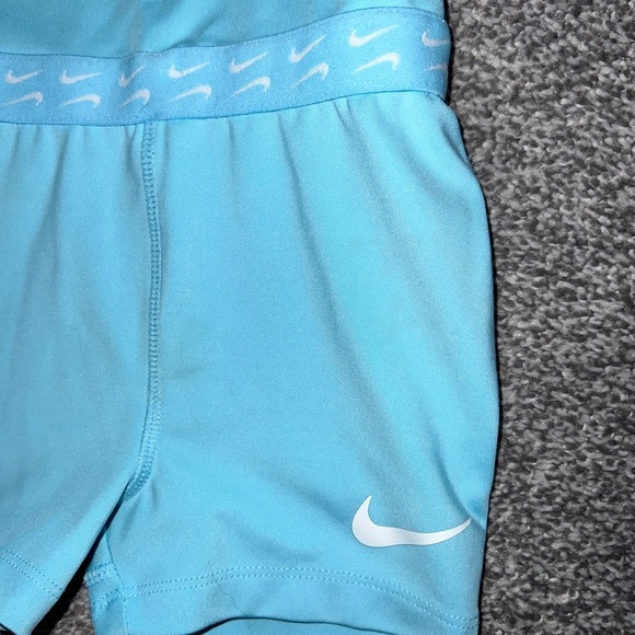 Nike Girls One Piece 3-4 years 4T - Picture 3 of 11